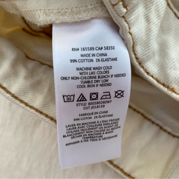 Joie Dorothea Flare Jean Cream White Size 29 NWOT - Picture 11 of 11